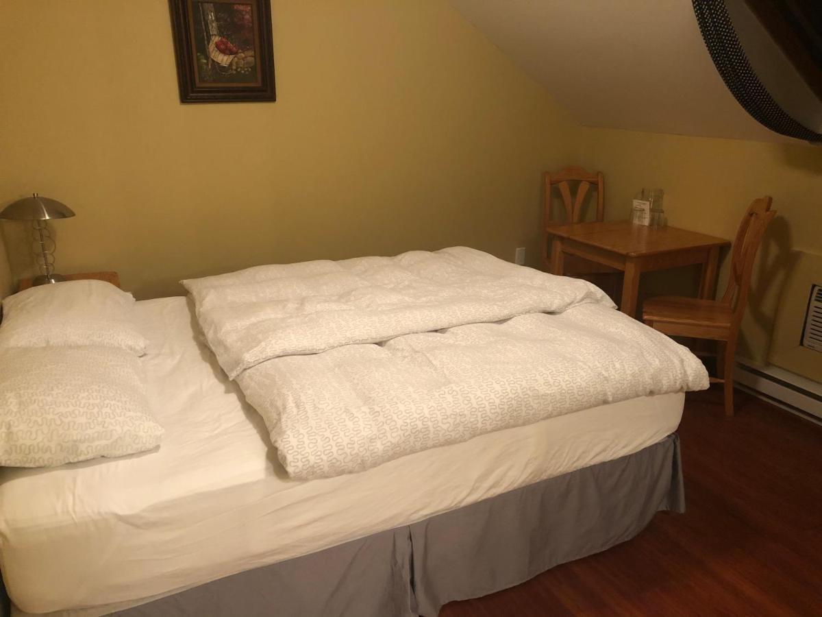 Crowsnest Vineyards Guesthouse Keremeos 외부 사진