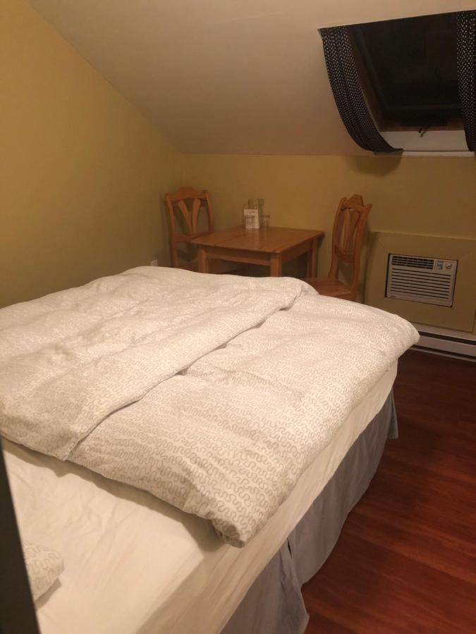 Crowsnest Vineyards Guesthouse Keremeos 외부 사진