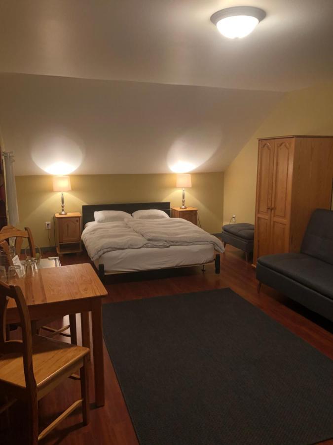 Crowsnest Vineyards Guesthouse Keremeos 외부 사진