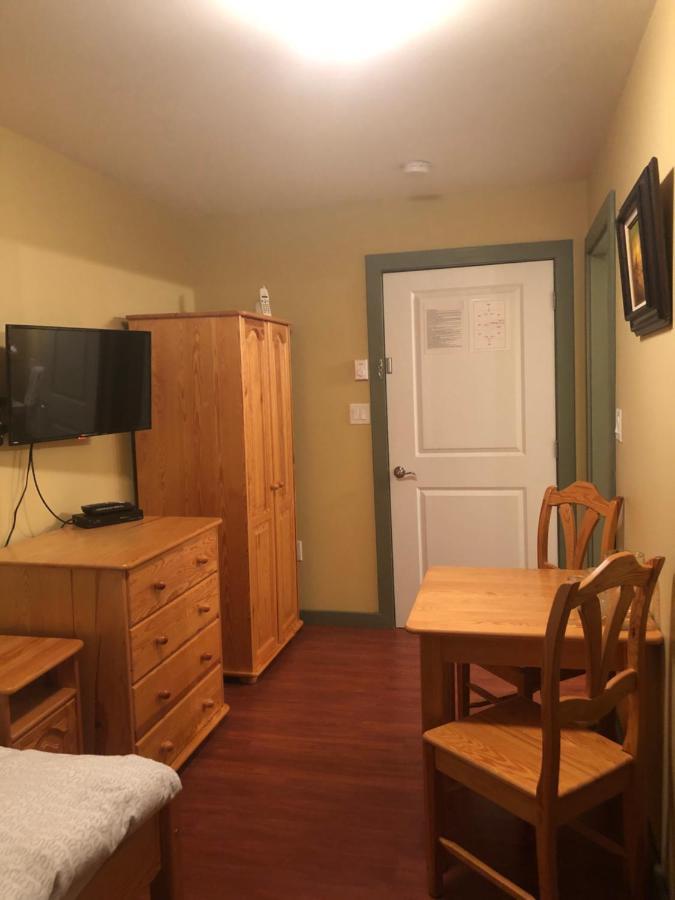 Crowsnest Vineyards Guesthouse Keremeos 외부 사진