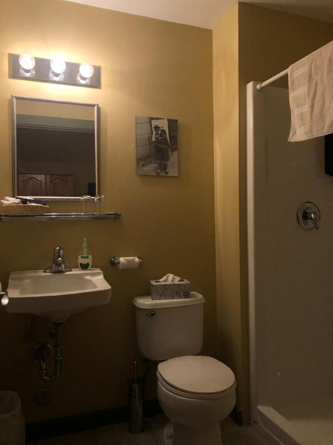 Crowsnest Vineyards Guesthouse Keremeos 외부 사진