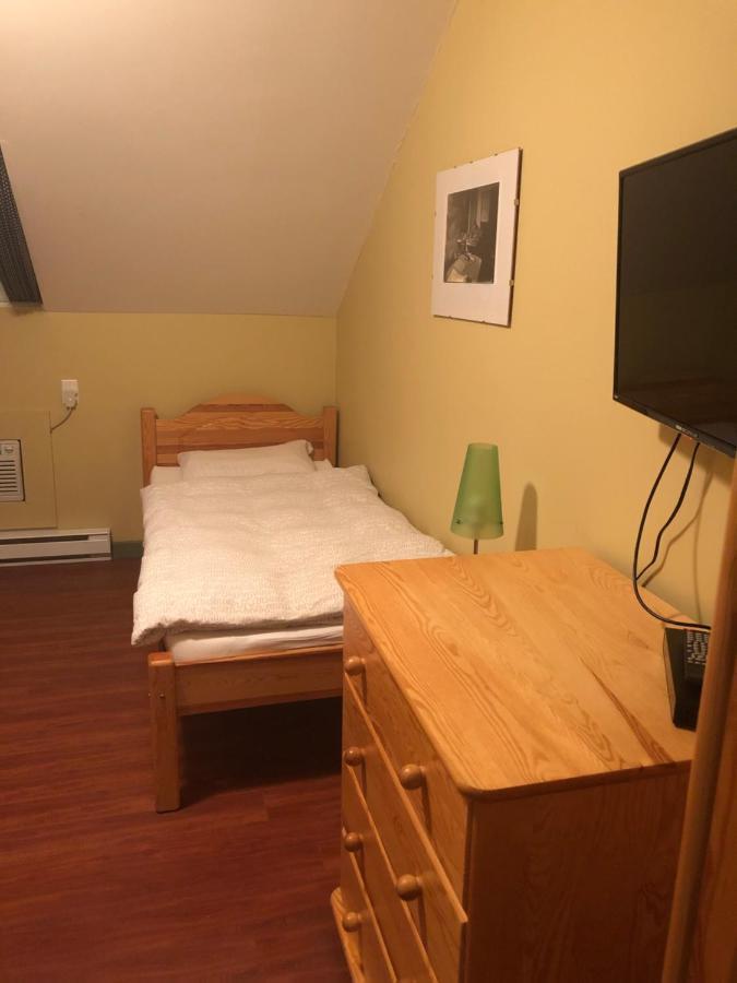 Crowsnest Vineyards Guesthouse Keremeos 외부 사진