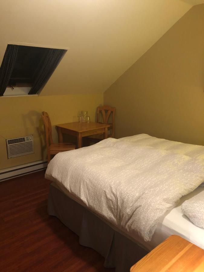 Crowsnest Vineyards Guesthouse Keremeos 외부 사진