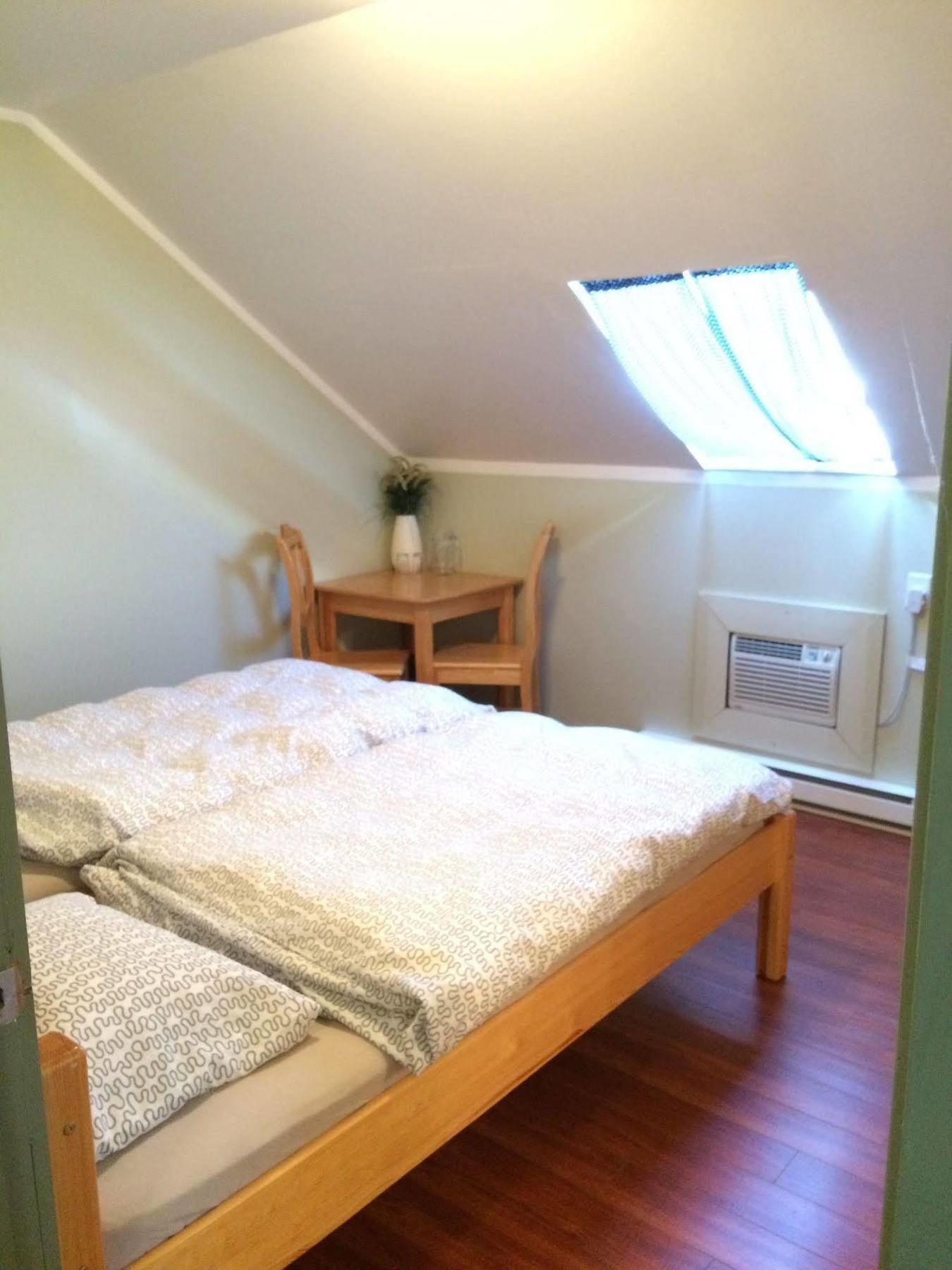 Crowsnest Vineyards Guesthouse Keremeos 외부 사진