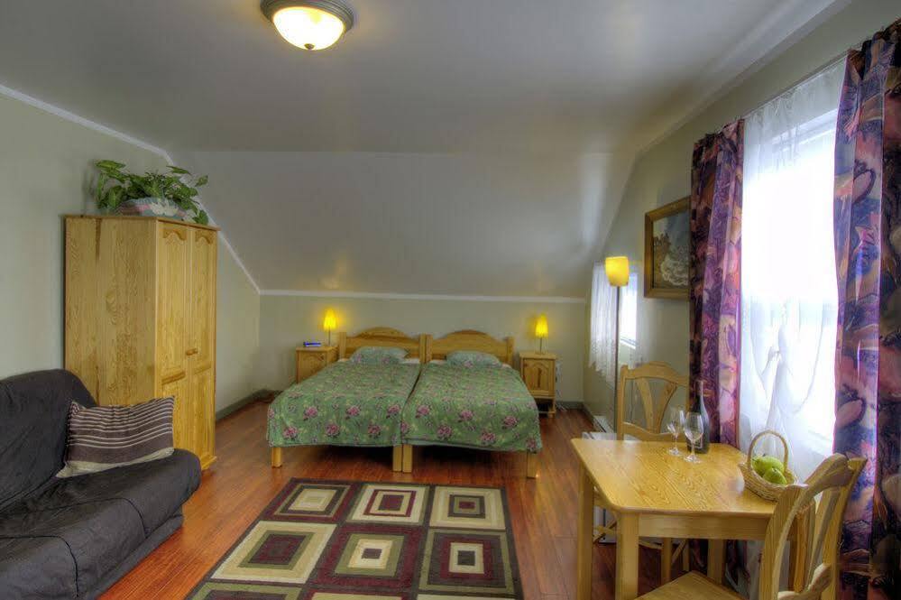 Crowsnest Vineyards Guesthouse Keremeos 외부 사진